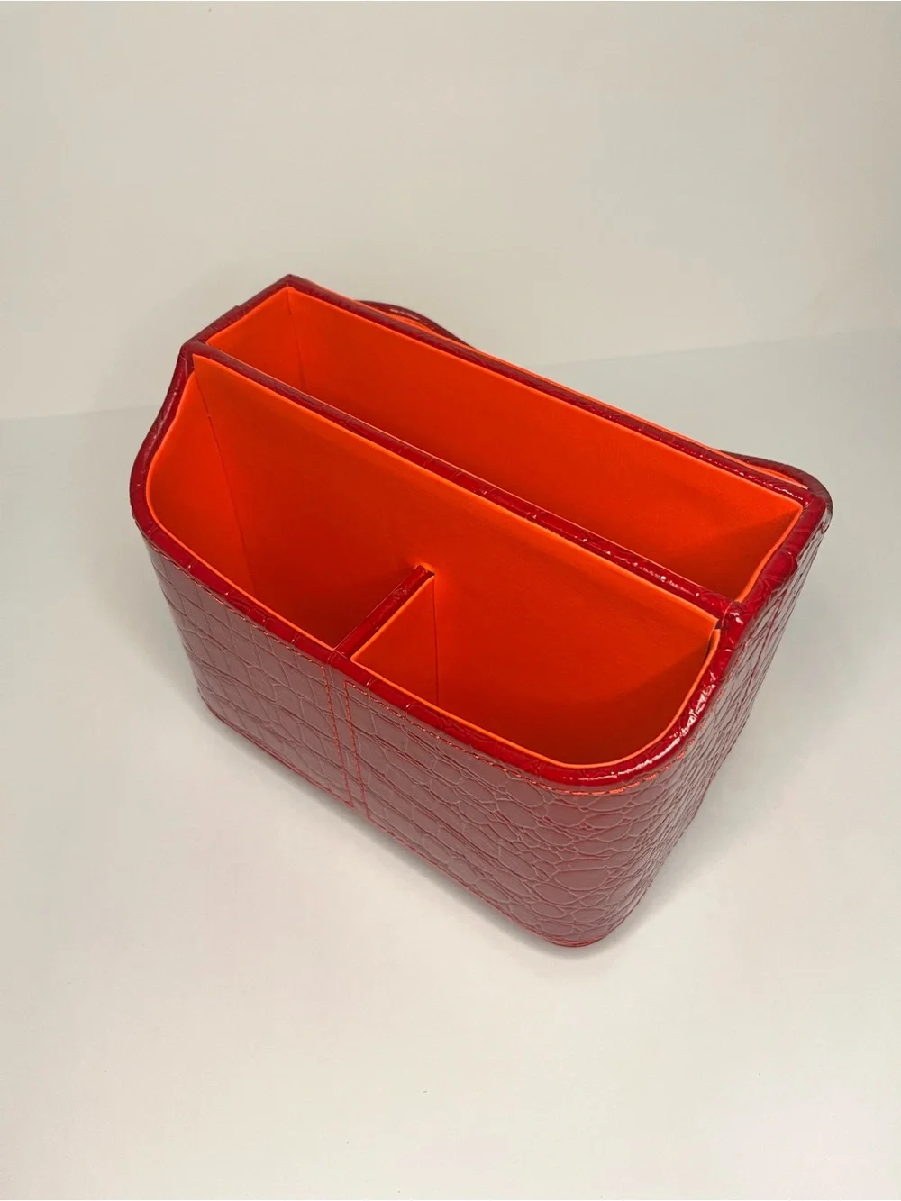 UnionBasic 360 Rotating Desk Organizer Red Crocodile Faux Leather